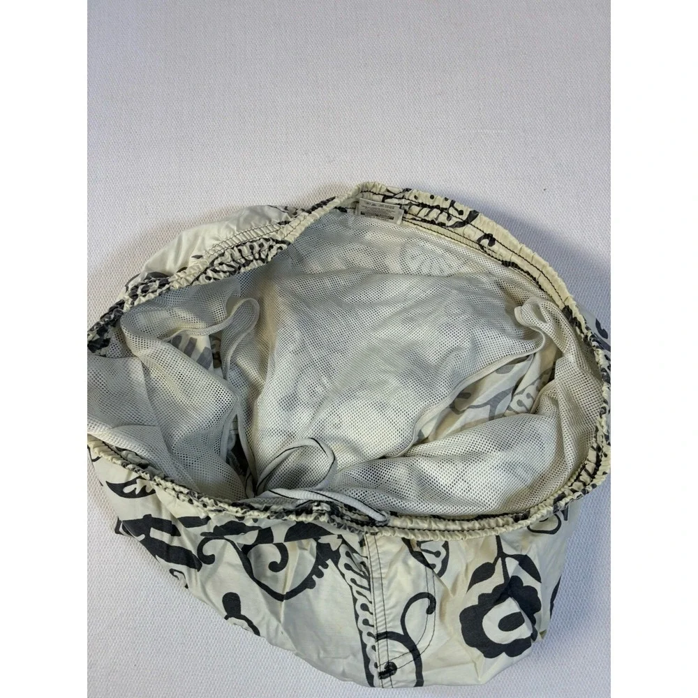 Speedo Men's Medium Swim Trunks Board Shorts Cream Black Paisley Floral Mesh‎